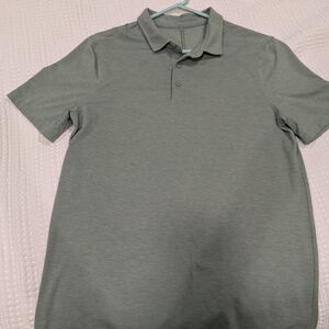 Lululemon Evolution Polo, Green, Excellent Used Condition Size Small